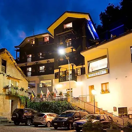 Edelweiss Hotel 3*