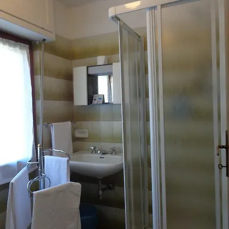 Edelweiss Hotel 3*