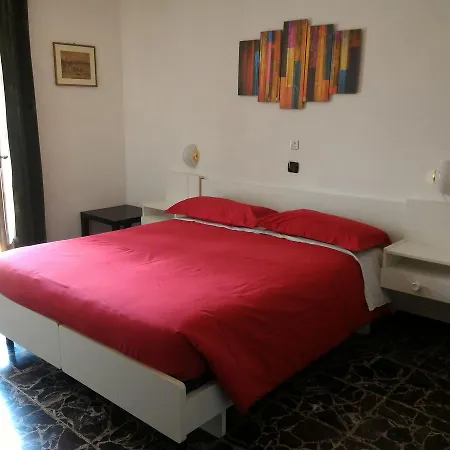 Edelweiss Hotel 3*